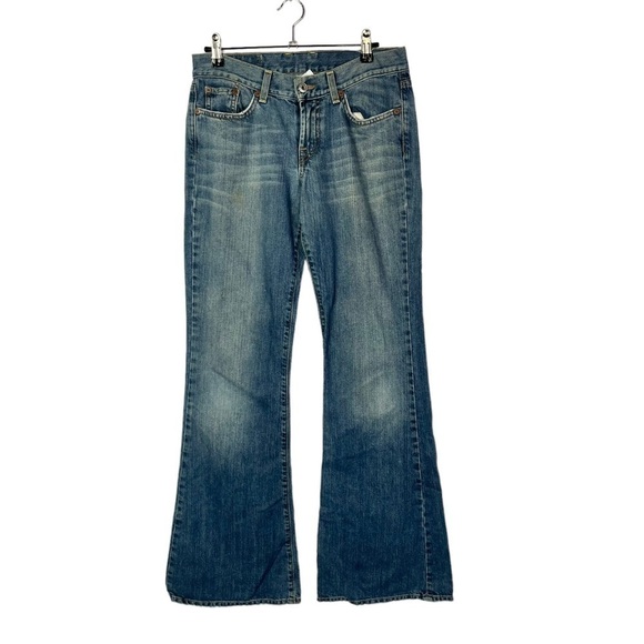 Lucky Brand Sweet N Low Y2K Medium Wash Flare Leg Jeans 4 - Picture 1 of 4